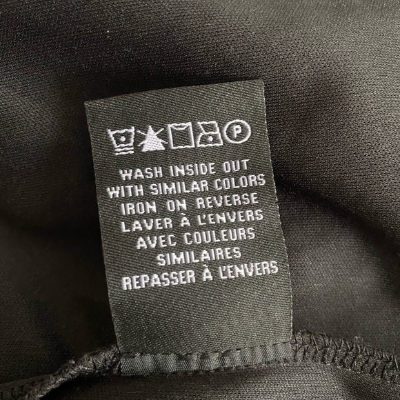 Le Chateau Chiffon Mini Skirt ~ Medium - Picture 5 of 6